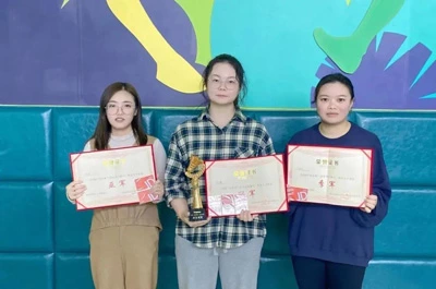 女子バドミントン競技